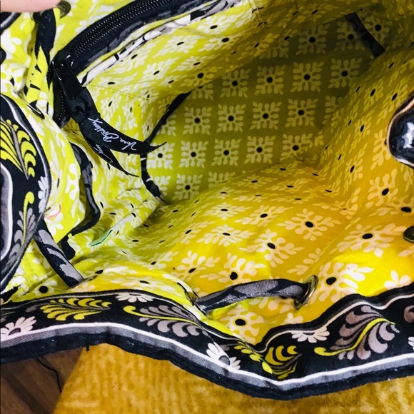 Vera Bradley Bucket Bag - Picture 7 of 7